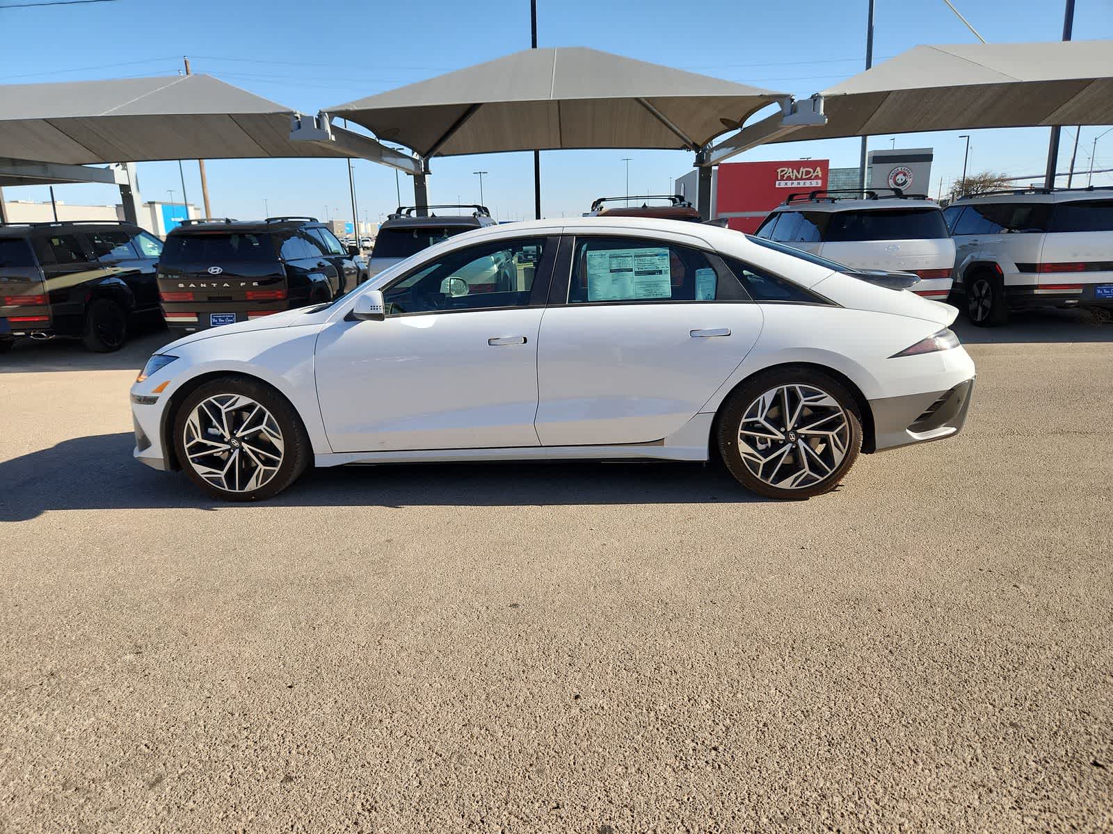 2025 Hyundai IONIQ 6 SEL