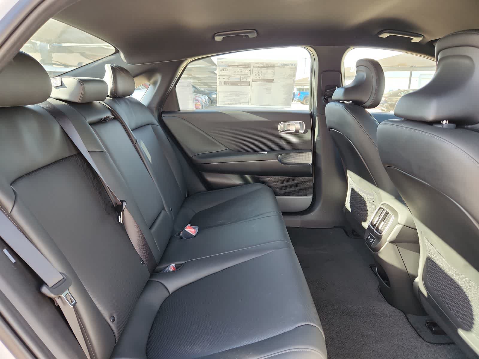 2025 Hyundai IONIQ 6 SEL