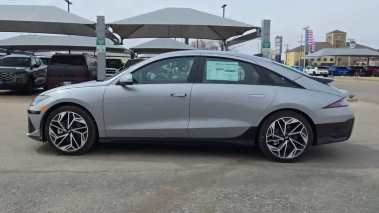 2025 Hyundai IONIQ 6 SEL