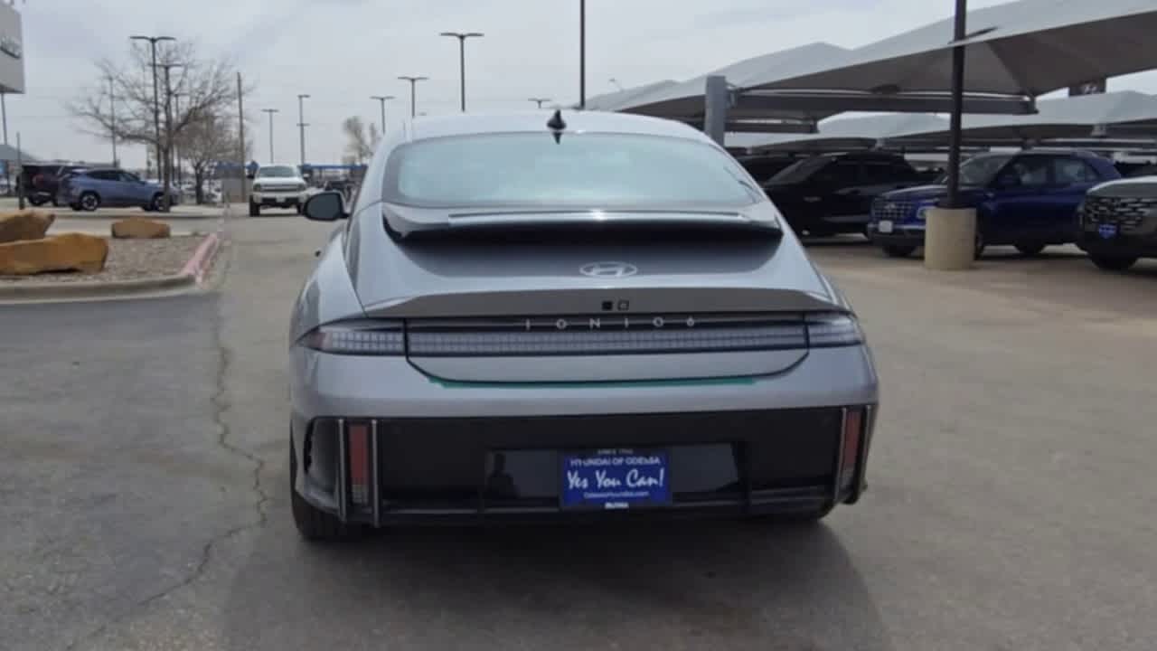 2025 Hyundai IONIQ 6 SEL