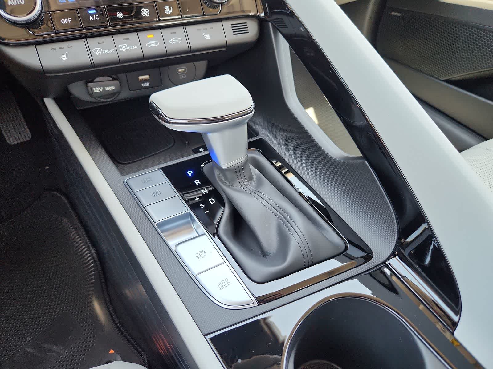 2025 Hyundai IONIQ 6 Limited