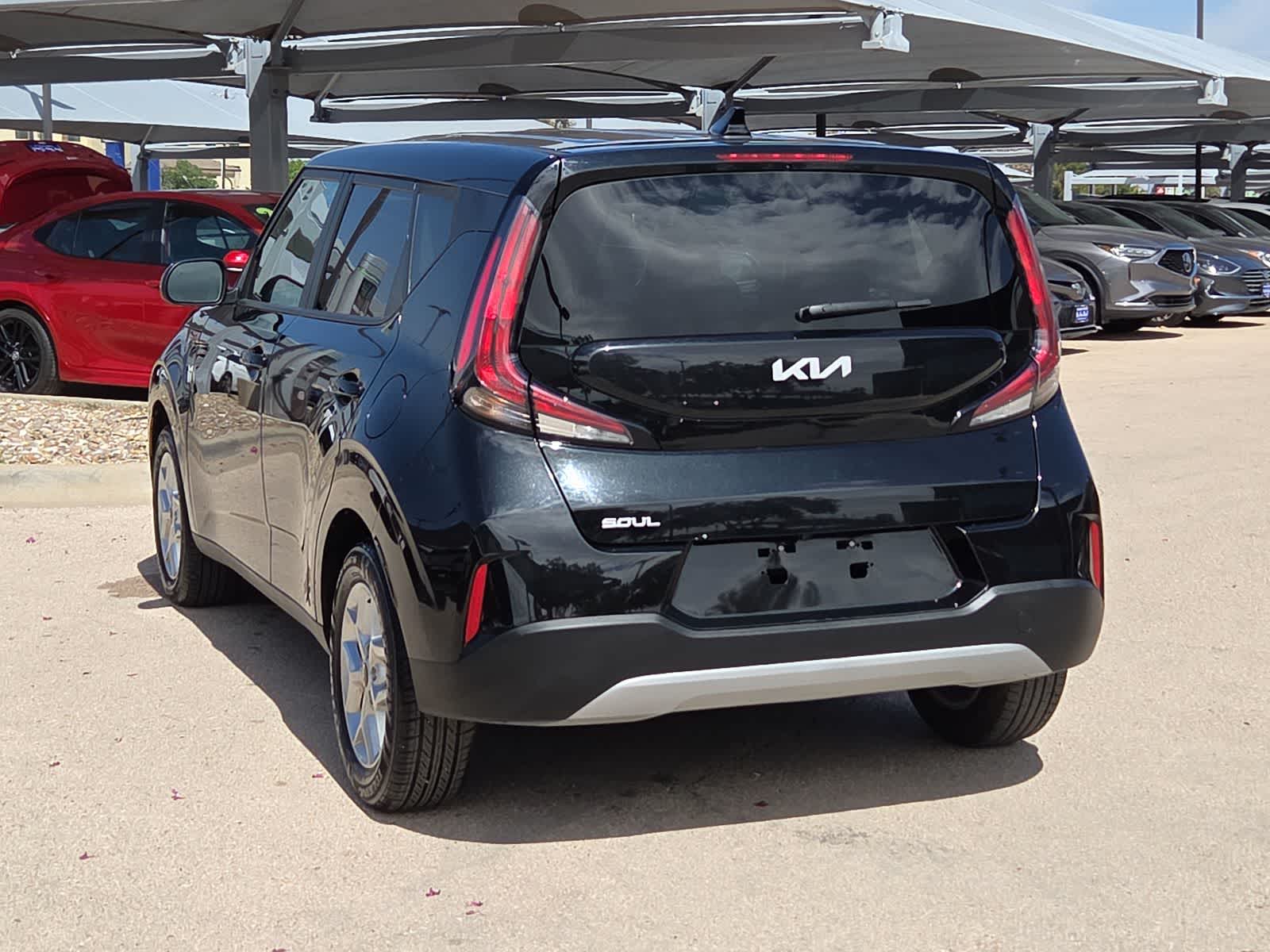 2024 Kia Soul LX